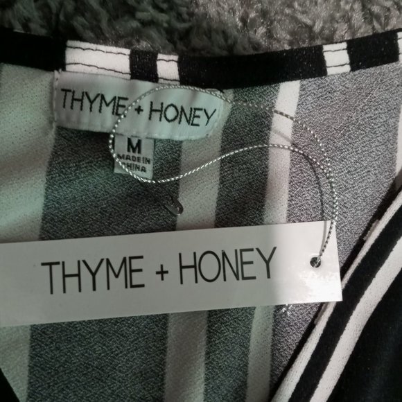 NWT Thyme + Honey Womens Size Medium Black White Attached Wrap Around Maxi - Picture 5 of 9
